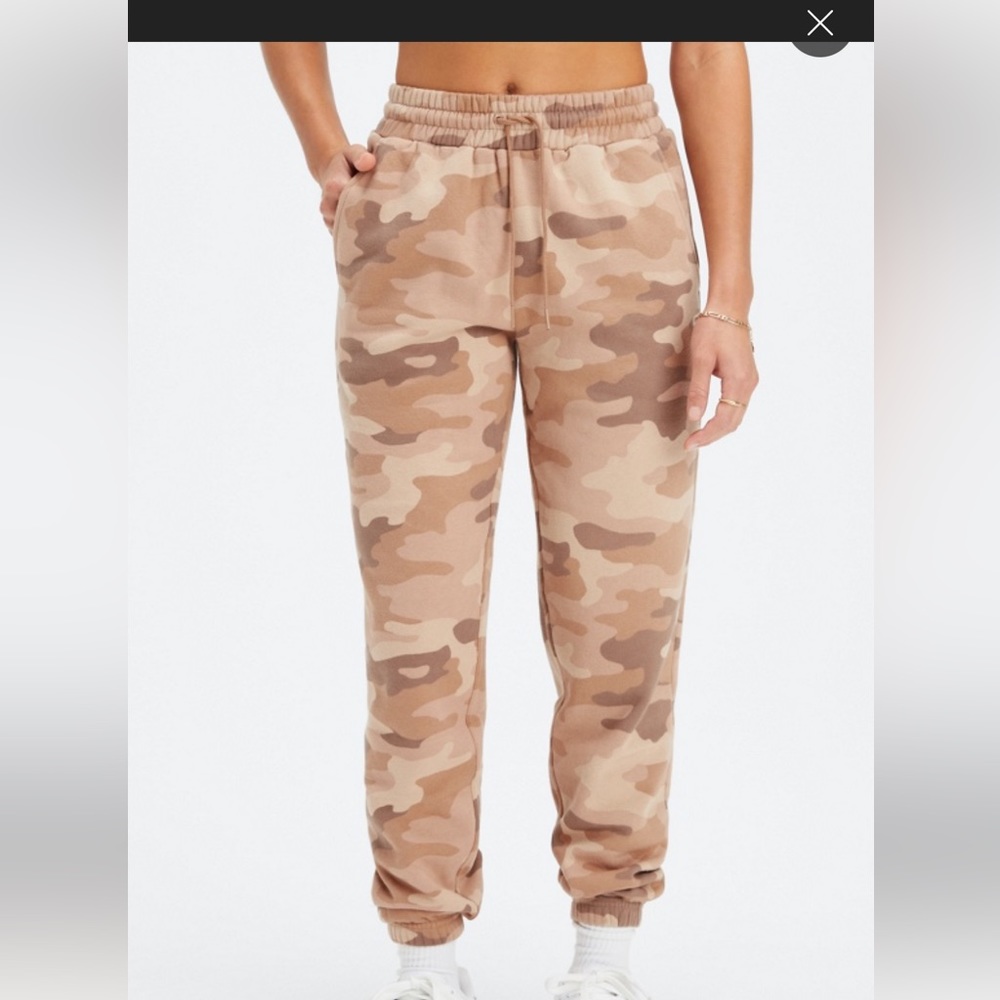 Fabletics brown camo sweatpants size xxs